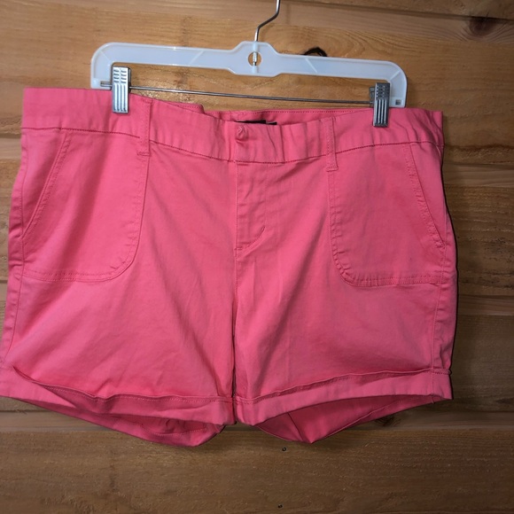 torrid Pants - Torrid pink shorts size 18 Cotton blend 98%